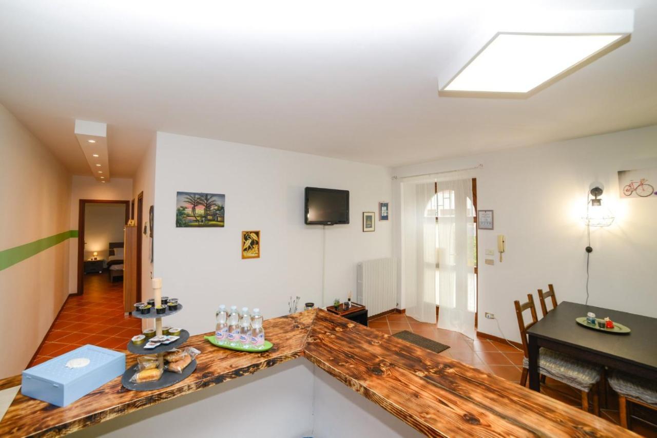 Loft Free Parking Agli Ulivi Moderno E Spazioso Peschiera del Garda Kültér fotó