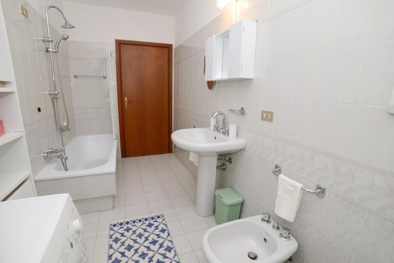 Loft Free Parking Agli Ulivi Moderno E Spazioso Peschiera del Garda Kültér fotó